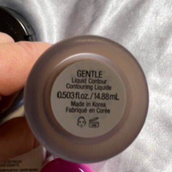 Luxury Almost New and NWT 8 Piece Blush & Bronzer Bundle - Picture 10 of 10